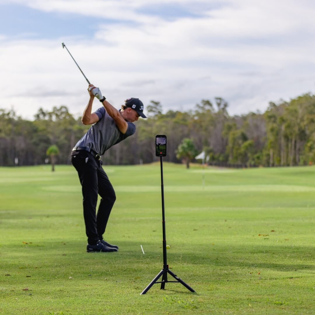 Golfer swings by filming his swing from Down-The-Line Angle with the Strivon Pod